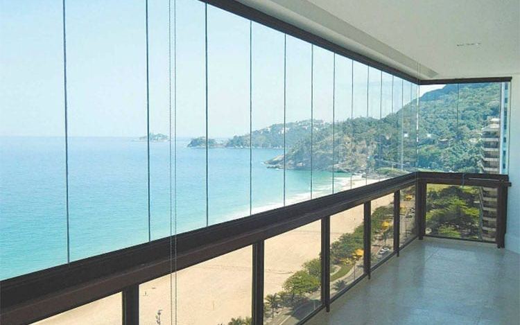 Guia do síndico: regras para fechamento de sacadas em SC